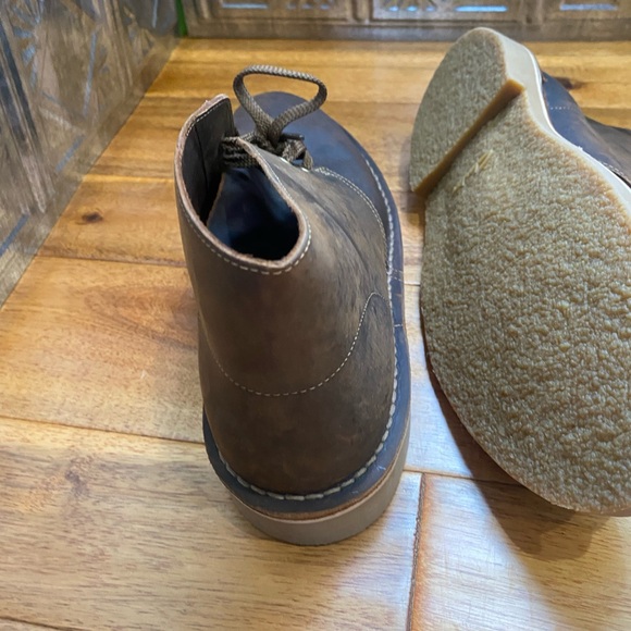 Clarks Bus-nacre 3 Chukka Boot - Picture 6 of 8